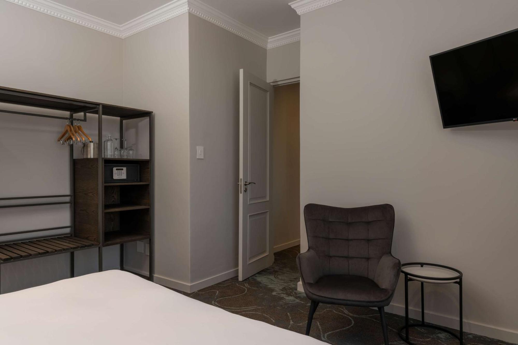 Junior Suite - Boutique Building